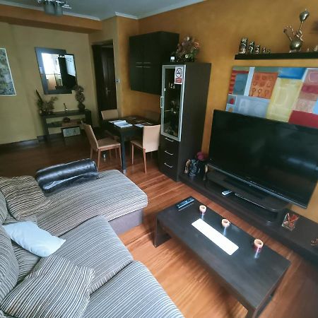 Nala House, Acogedor,Bien Comunicado,Aparcamiento Gratis En La Calle Bilbao Exterior photo