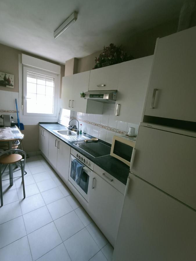 Nala House, Acogedor,Bien Comunicado,Aparcamiento Gratis En La Calle Bilbao Exterior photo