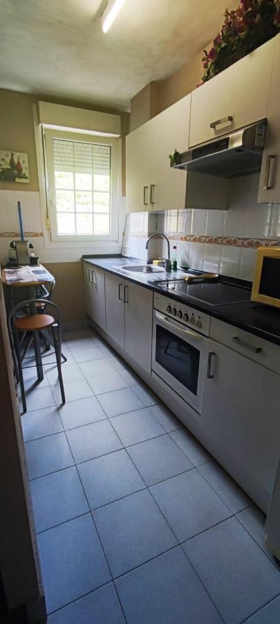 Nala House, Acogedor,Bien Comunicado,Aparcamiento Gratis En La Calle Bilbao Exterior photo